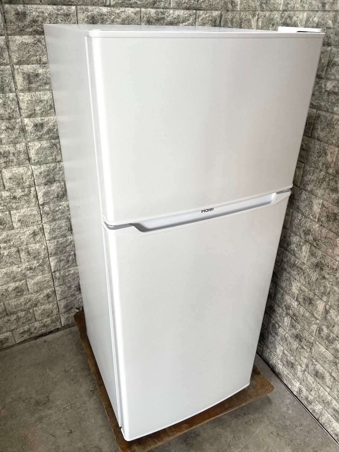 高年式】大阪送料無料☆3か月保障付き☆冷蔵庫☆2023年  