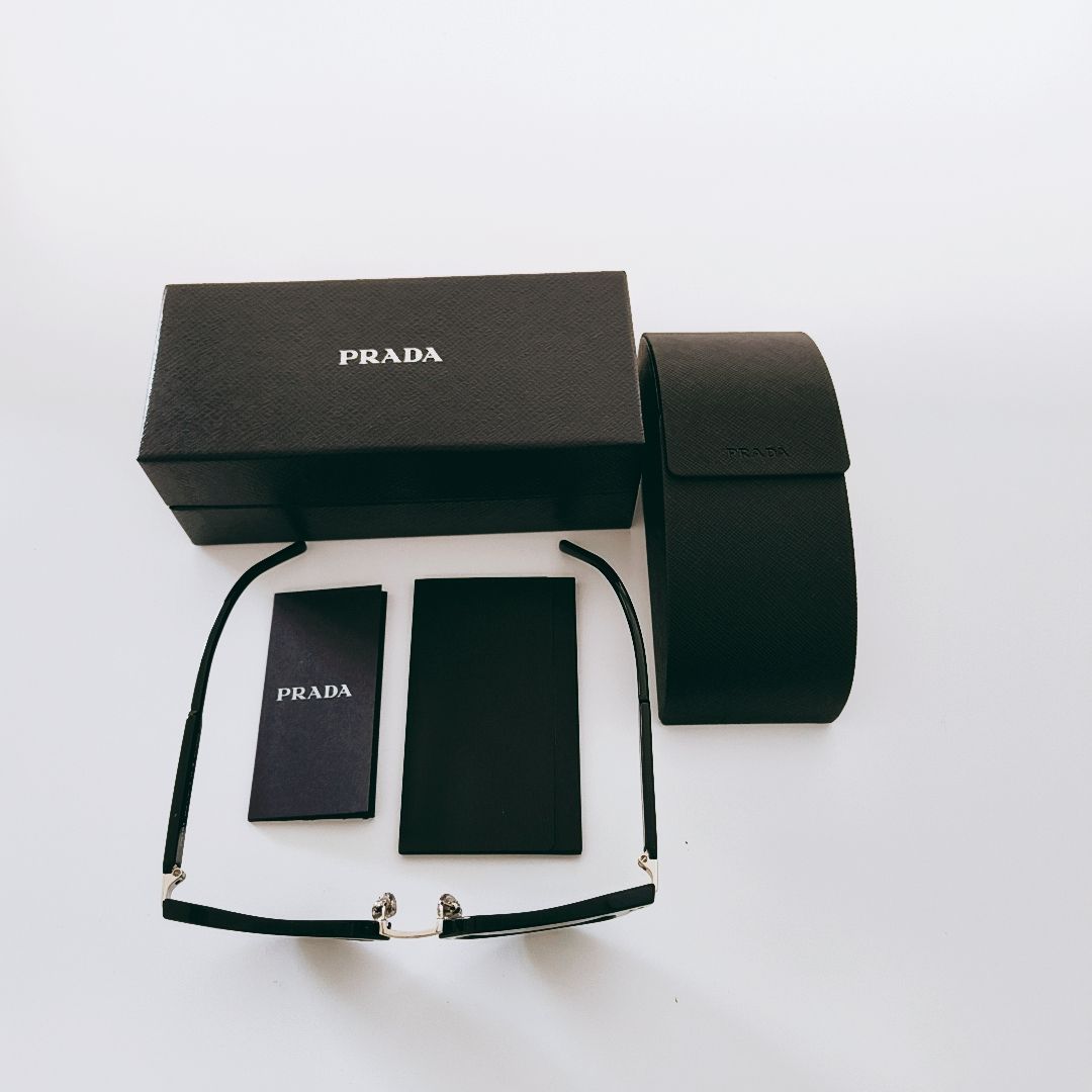 PRADA プラダ　サングラス　新品未使用 PRADA プラダ サングラス メンズ レディース ユニセックス