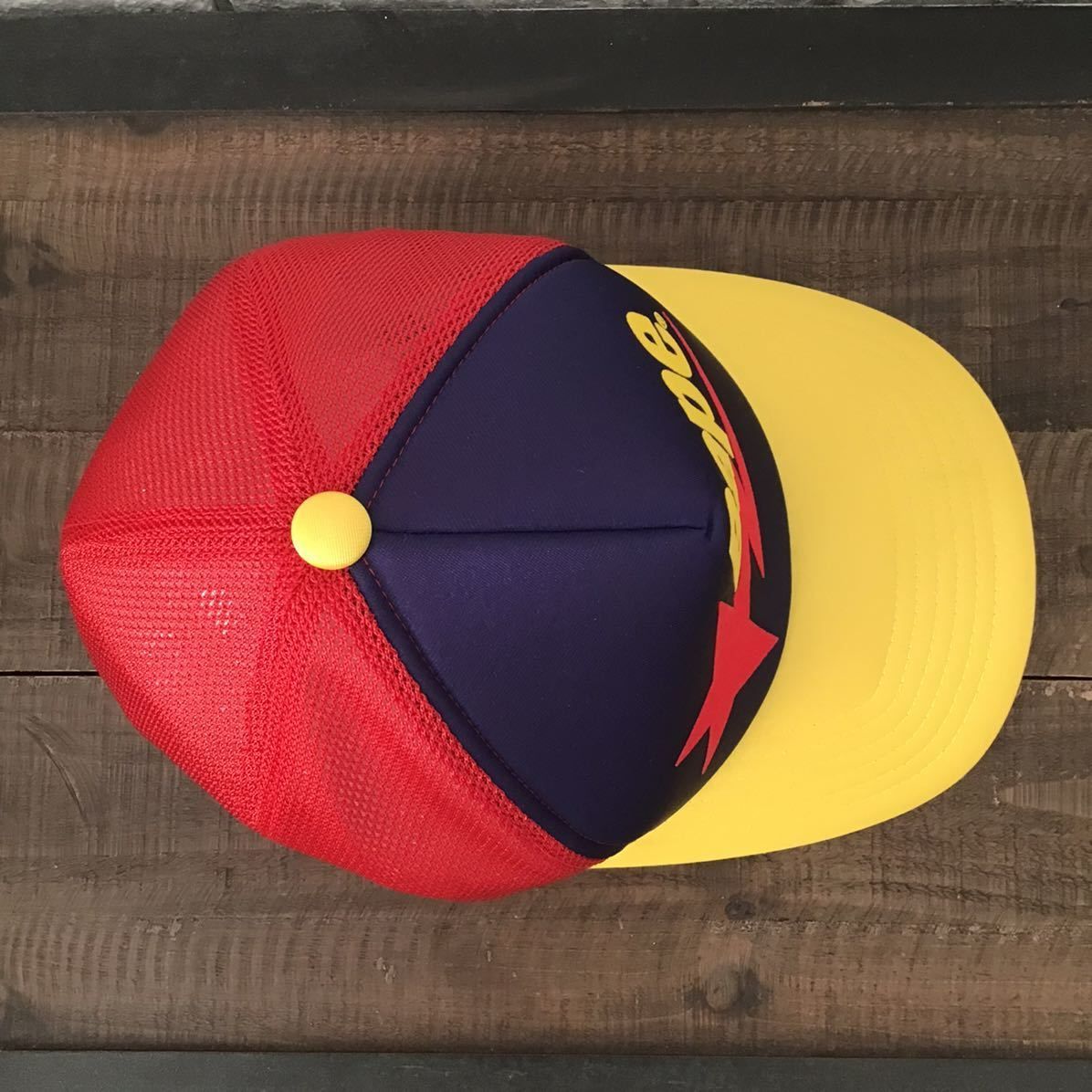 BAPESTA LOGO メッシュ キャップ navy × red × yellow a bathing