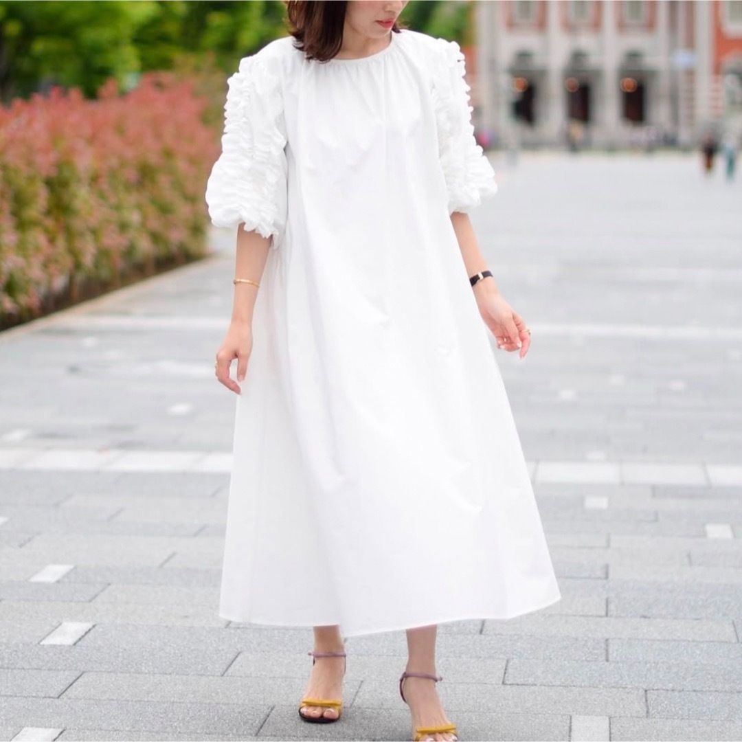 TREFLE＋1】 お袖ホイップワンピース 半袖 ホワイト 白 華やか フリル  
