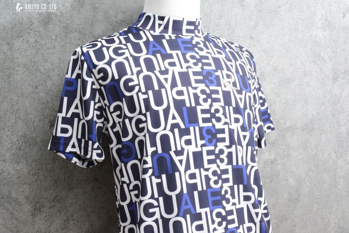 モックネックシャツ