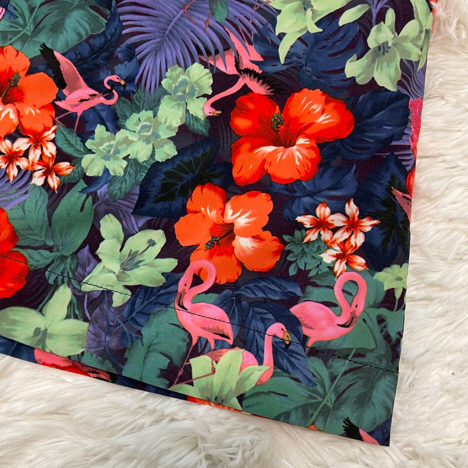 美品 キスマーク ミニスカート ゴルフウェア 花柄 フラミンゴ 5号  