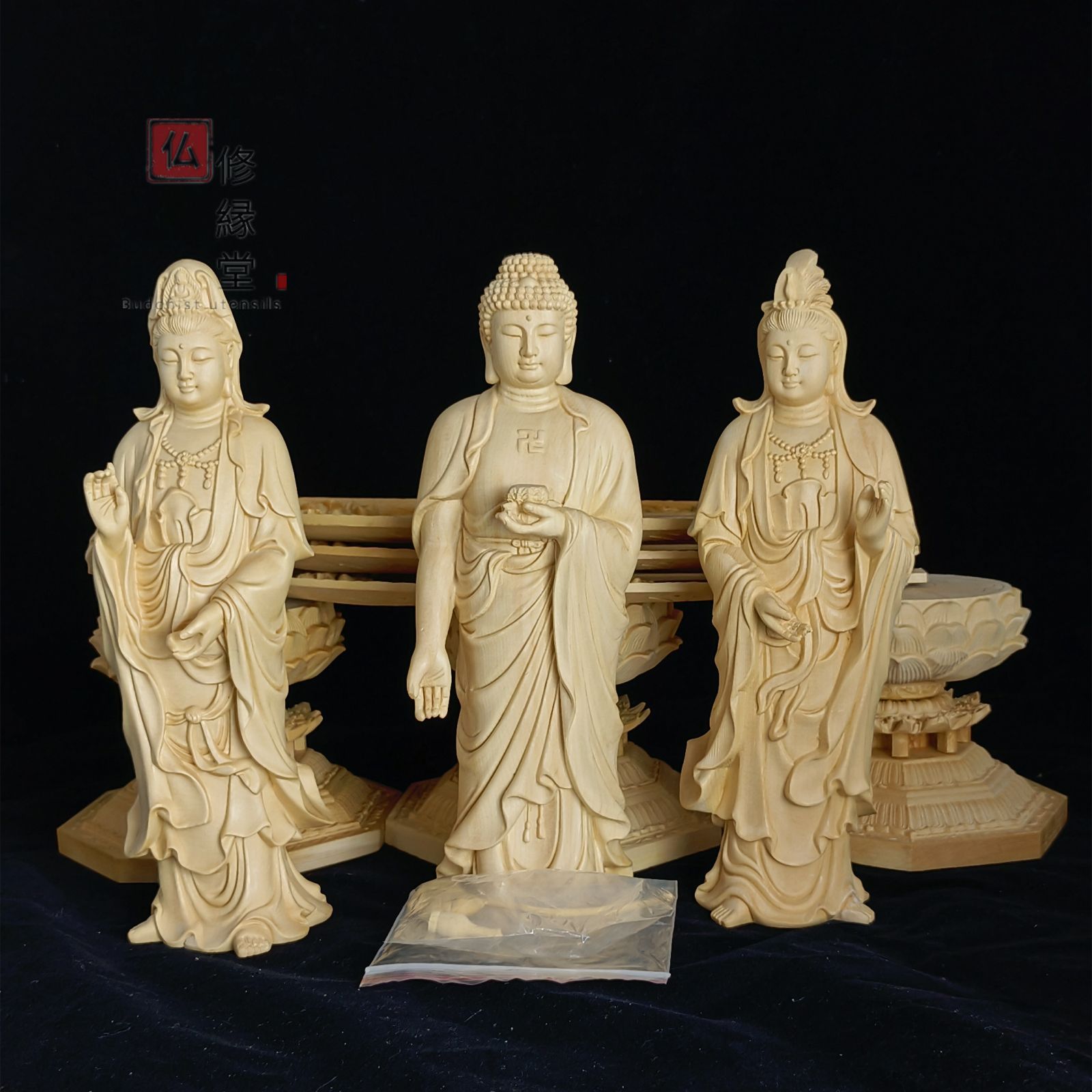 【修縁堂】最高級 木彫り 仏像 阿弥陀三尊立像 彫刻 一刀彫 天然木檜材 修縁堂】最高級 木彫り 仏像 阿弥陀三尊立像 彫刻 一刀彫 天然木檜