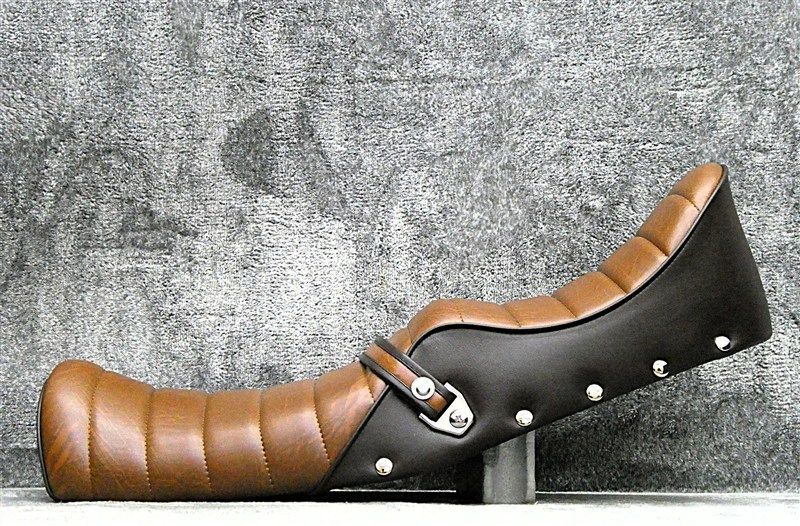 へっぽこ社長 外装