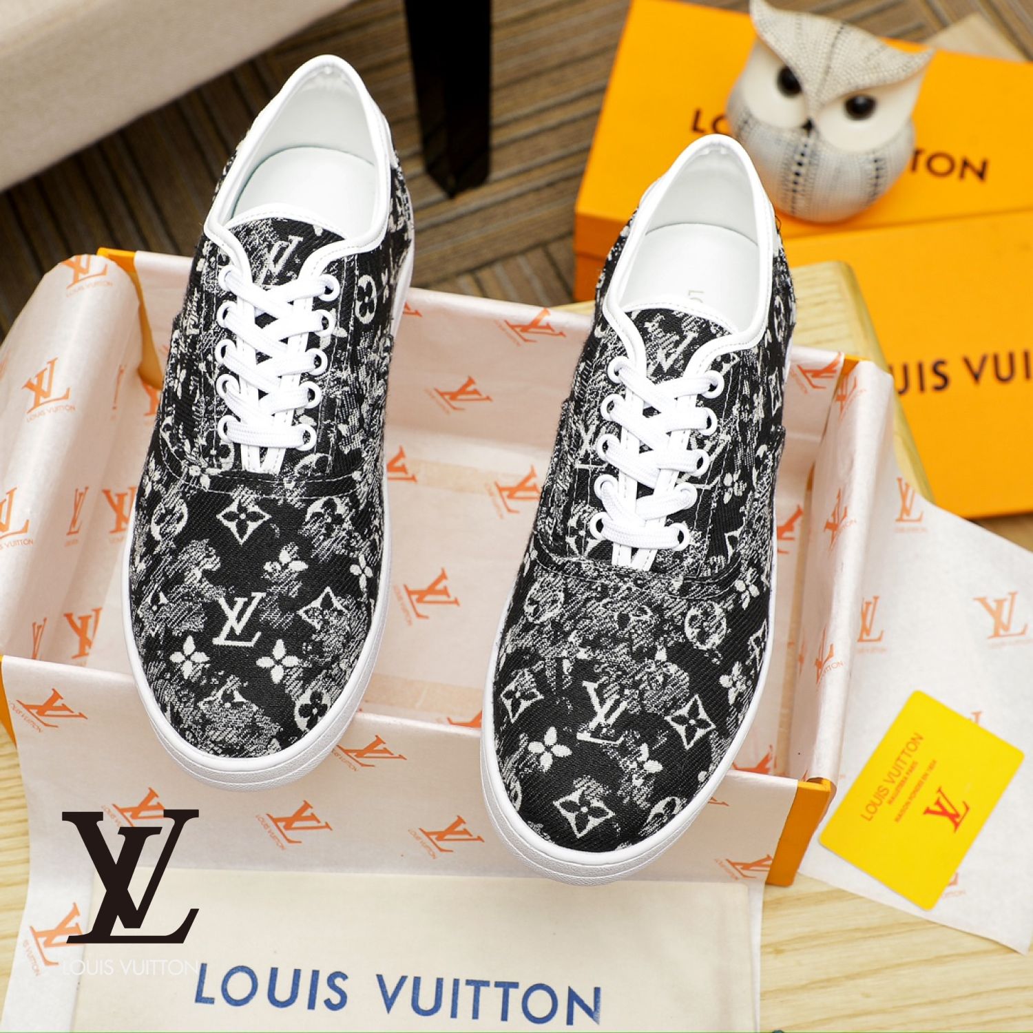 ?新品未使用 ?ルイヴィトンLOUIS VUITTON 夏の新作メンズカジュアル 