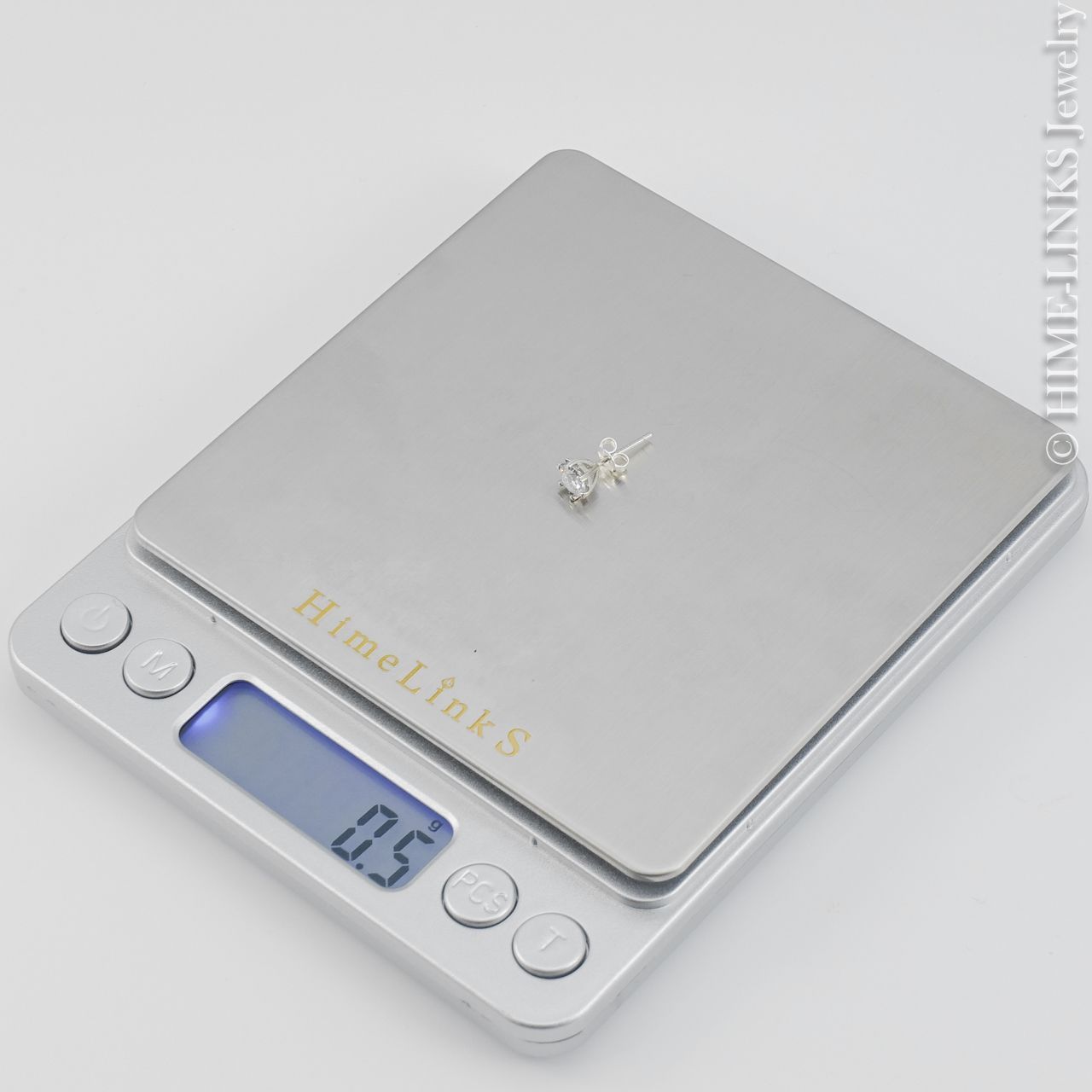 雪の花 モアサナイト 0.5ct/個 s925 白金メッキ 綺麗なBOX付き - メルカリ