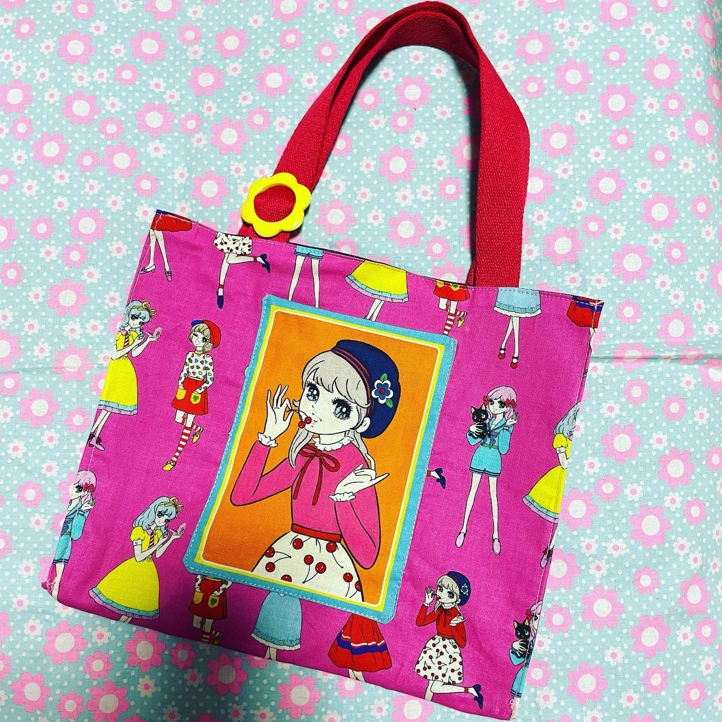 昭和レトロおとめちっくアイドル♡ハンドメイドバッグ♡ ハンドメイド☆おとめちっくアイドル♡紙袋風トートバッグ - メルカリ