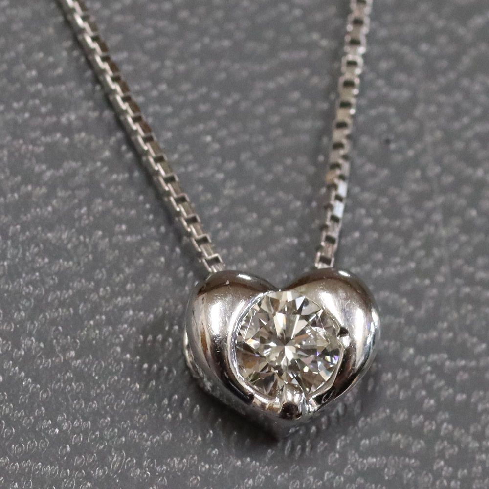 K18WGダイヤモンドネックレス ハートモチーフ D0.18 2.4g ホワイト  