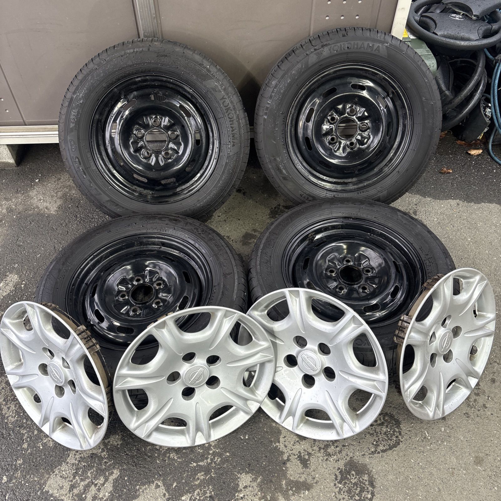 バリ溝 日産 C35ローレル後期 純正ホイールタイヤセット スチール 205 60R15