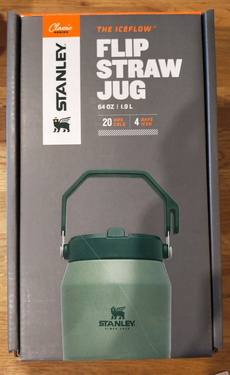 STANLEY(スタンレー)アイスフローフリップストロー 真空ジャグ 1.9L 【新品・未使用】日本未発売！STANLEYフリップストロー 64oz 1.89L
