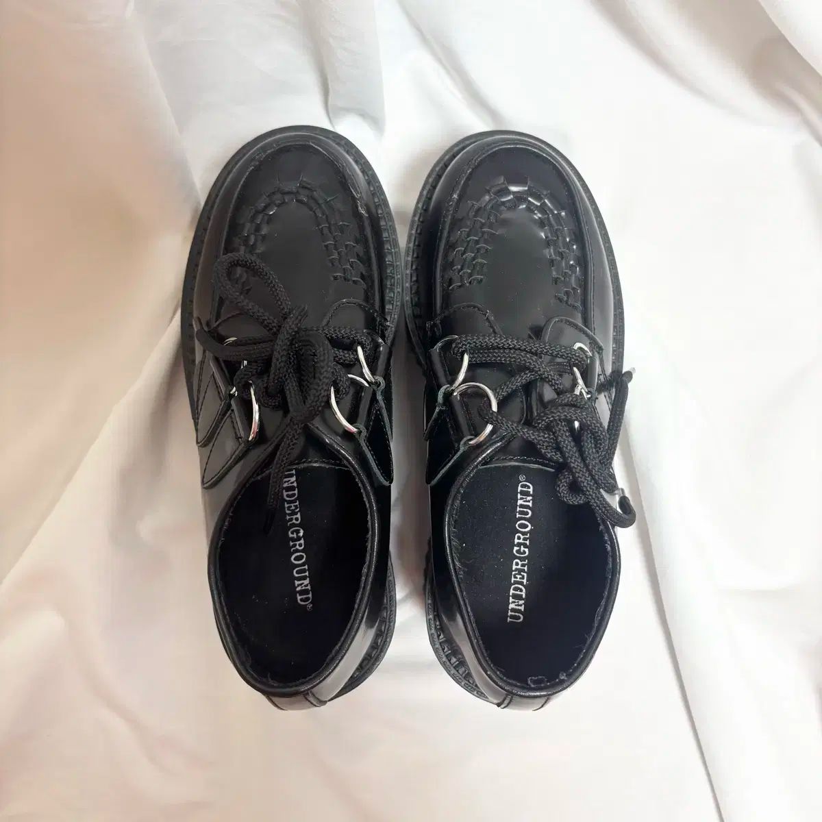アンダーグラウンド 厚底