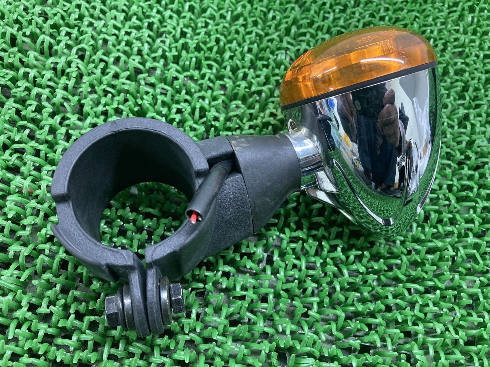 スカウト フロントウインカー 左 2235/W034 インディアン 純正 バイク 部品 2235 W034 40φ 修復素材に 割れ欠け無し 【中古】 18 バイク スカウト フロントウインカー 左 2235/W034 インディアン 純正