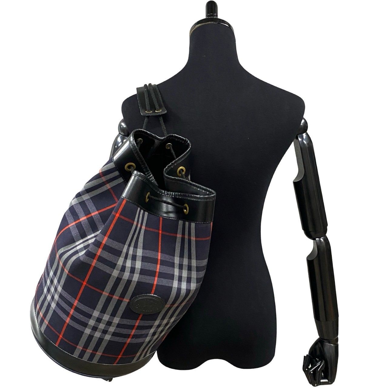 ほぼ未使用 バーバリーズ ノバチェック レザー ショルダーバッグ