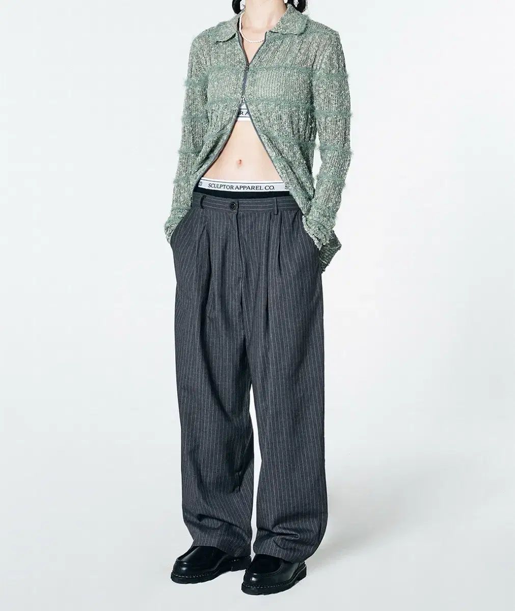 ジェニ ジョイ 着用 SCULPTOR スカルプター ローライズ ピンタック パンツ グレー ストライプ