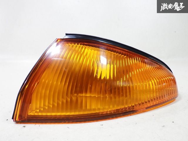 日産 純正R32 スカイライン フロント コーナー ウインカー 左 日産 純正 BNR32 R32 スカイライン GT-R GTR RB26DETT フロント