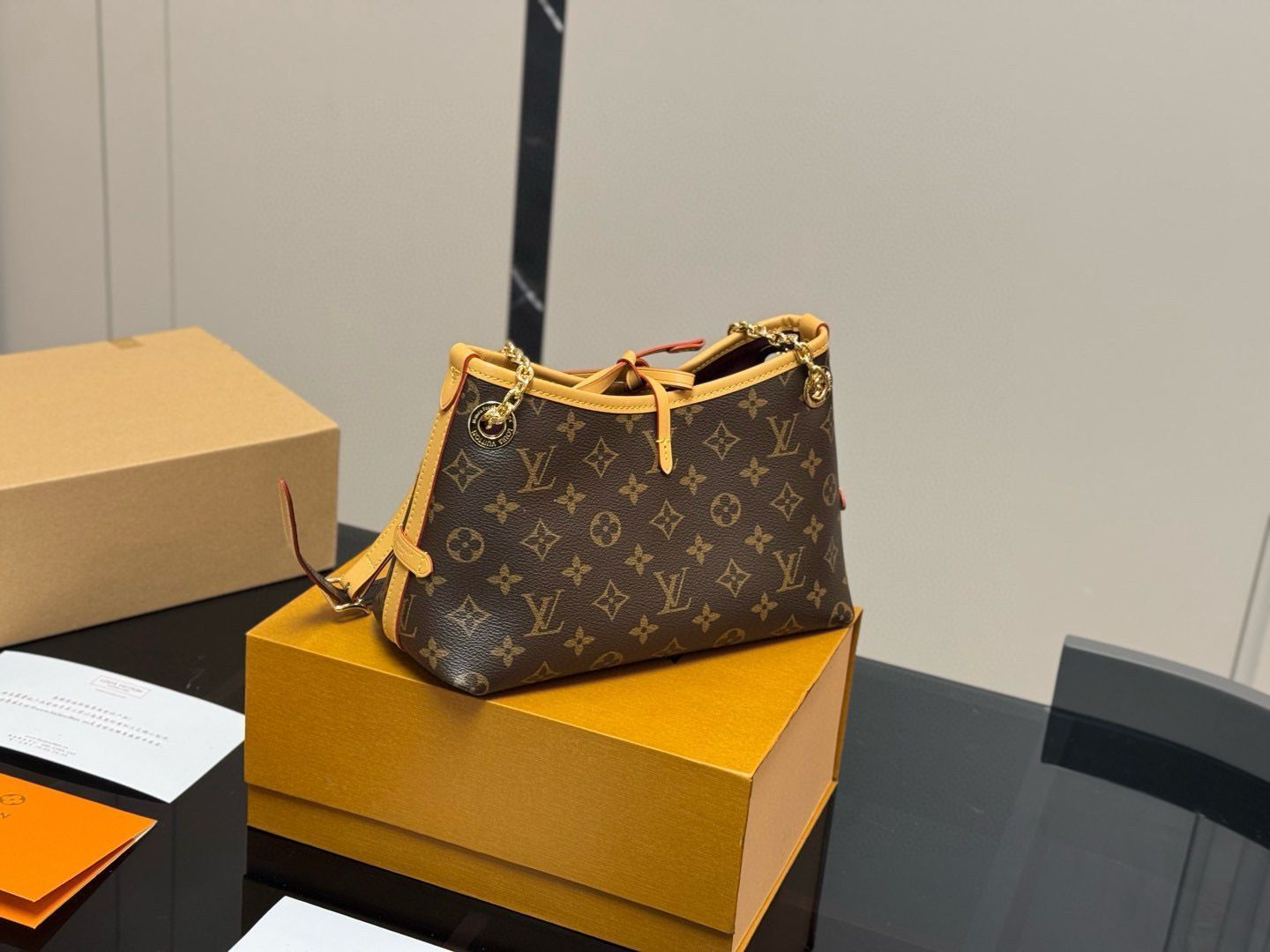 今日特価】Louis Vuitton CarryAll Bag with Bow・ルイ