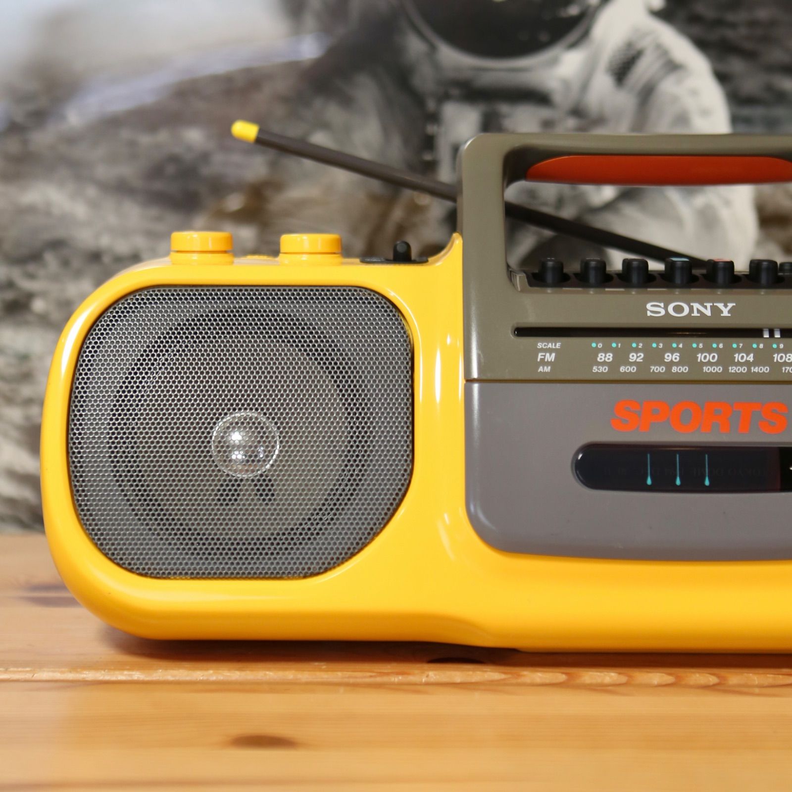 SONY SPORTS CFS-904 メガベース搭載 赤ロゴ世代 ラジカセ ソニー スポーツシリーズ 90年代ビンテージ Vigogne Store