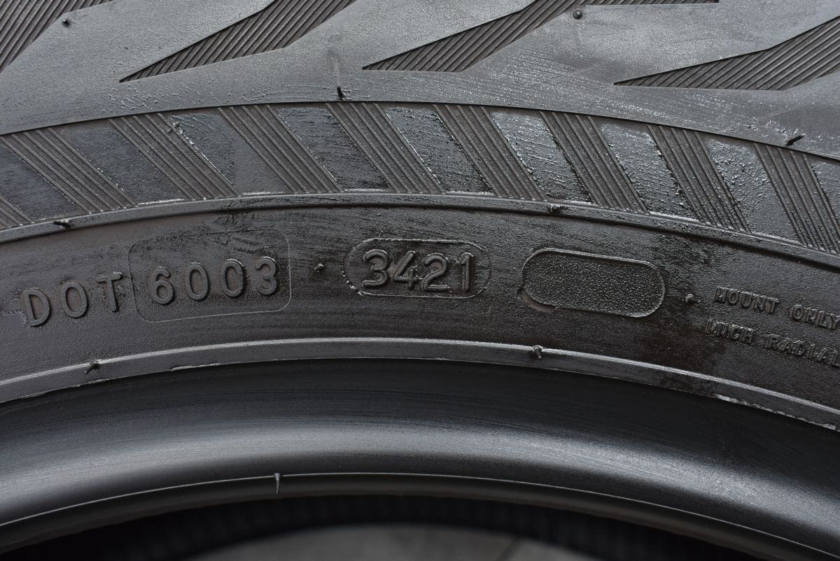スタッドレスタイヤR3 SUV 255/70R18 ディフェンダー9分
