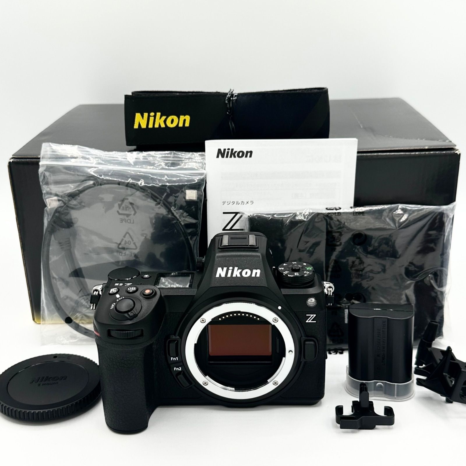 2403ショット Nikon ミラーレス一眼 Z6III ボディ フルサイズ
