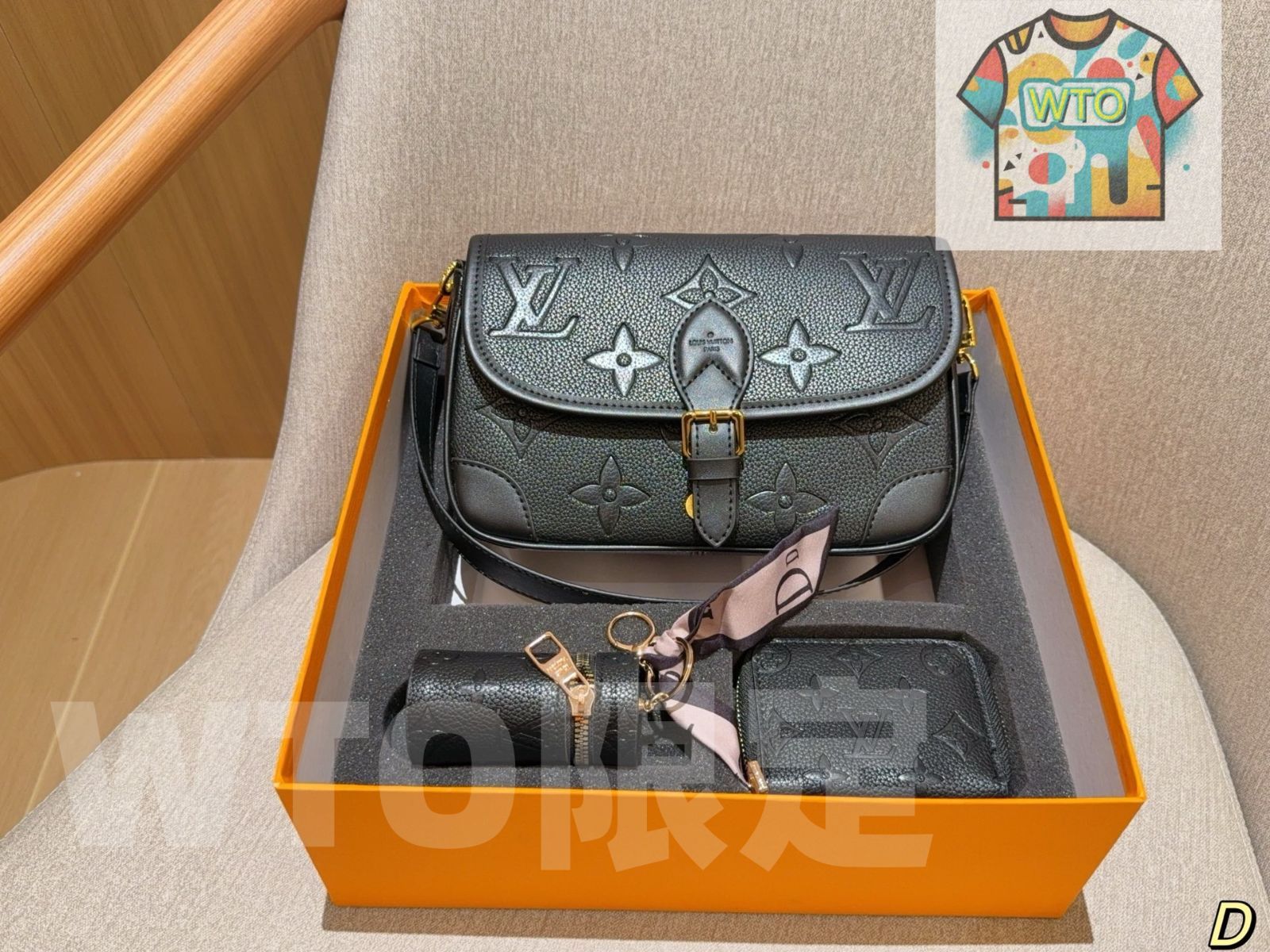 LOUIS VUITTON ルイヴィトン　ポーチ　モノグラム　バケット ルイヴィトン モノグラム バケット付属ポーチ AR0907 要お手入れ
