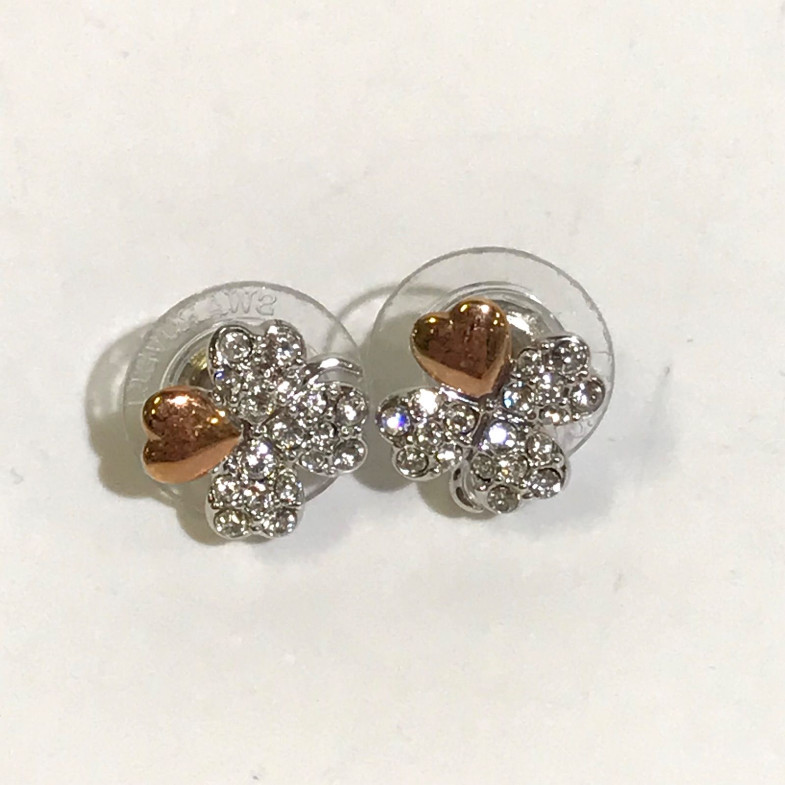 SWAROVSKI クローバーピアス SWAROVSKI スワロフスキー Idyllia スタッドピアス クローバー