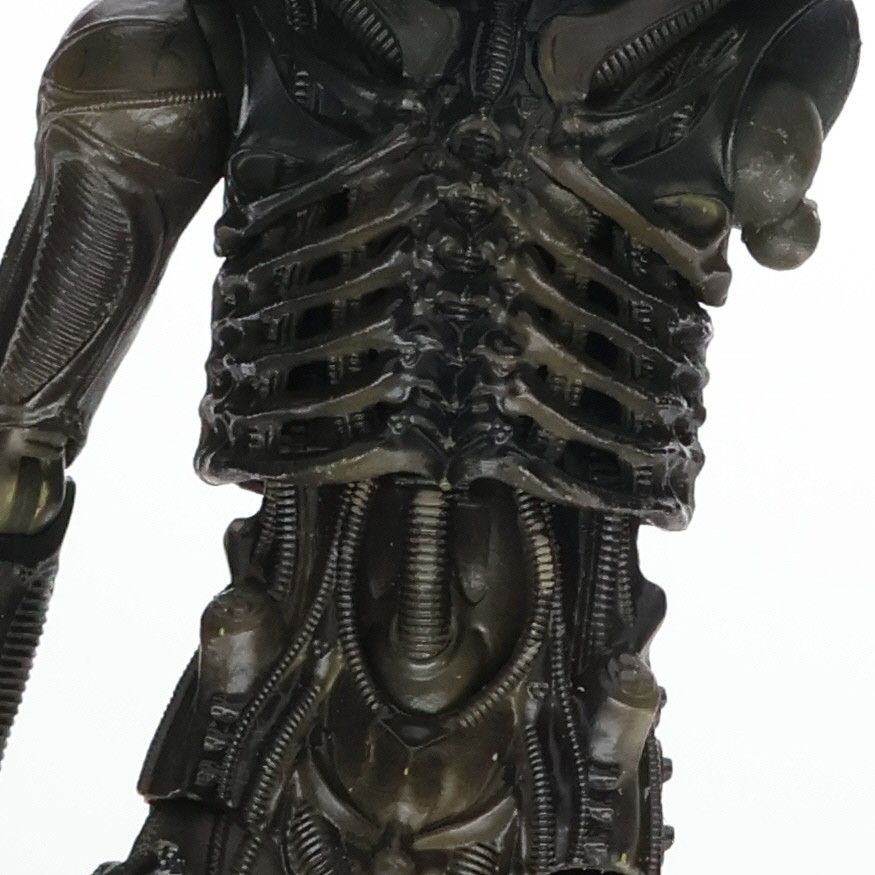 マフェックス No.084 MAFEX ALIEN(エイリアン) 完成品 可動フィギュア メディコム・トイ Amazon.co.jp: メディコムトイ マフェックス MAFEX No.084