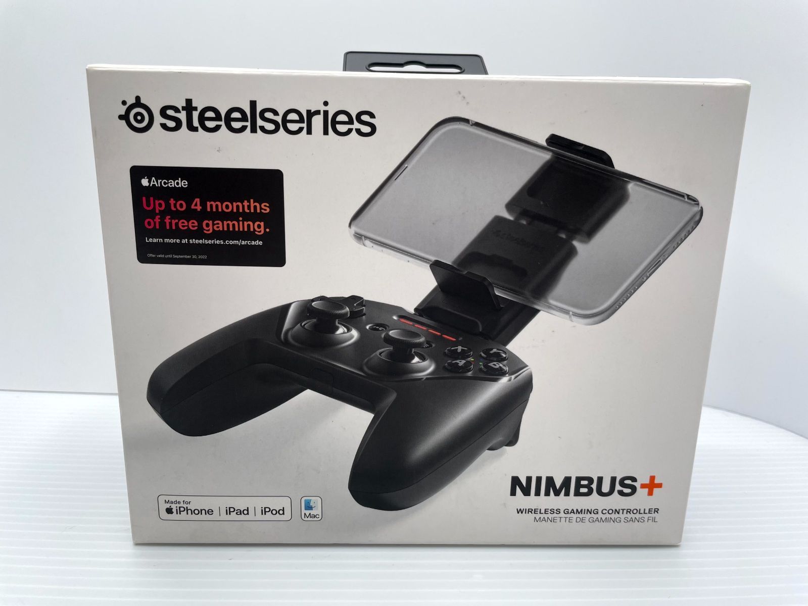 SteelSeries Nimbus+ ワイヤレスコントローラー 665 SteelSeries Nimbus+ ワイヤレスコントローラー 665