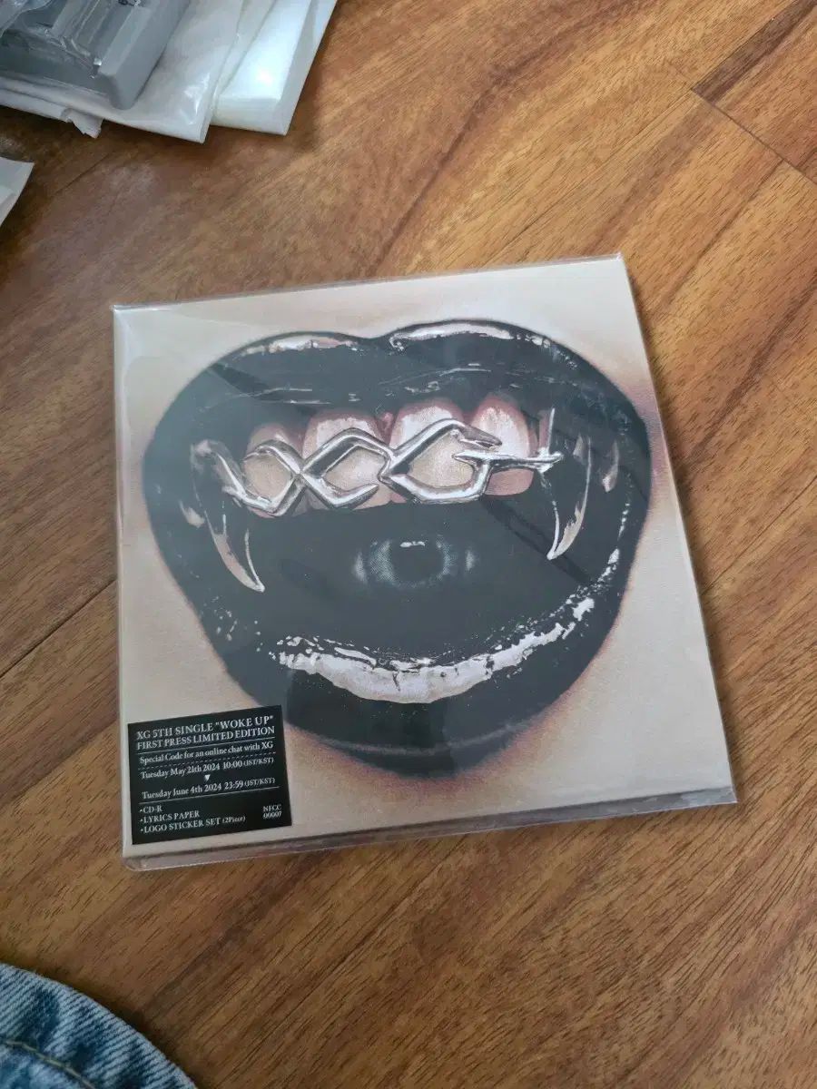 XG woke up 未開封 アルバム : XG WOKE UP 5th Single Album CD+1p Lyric