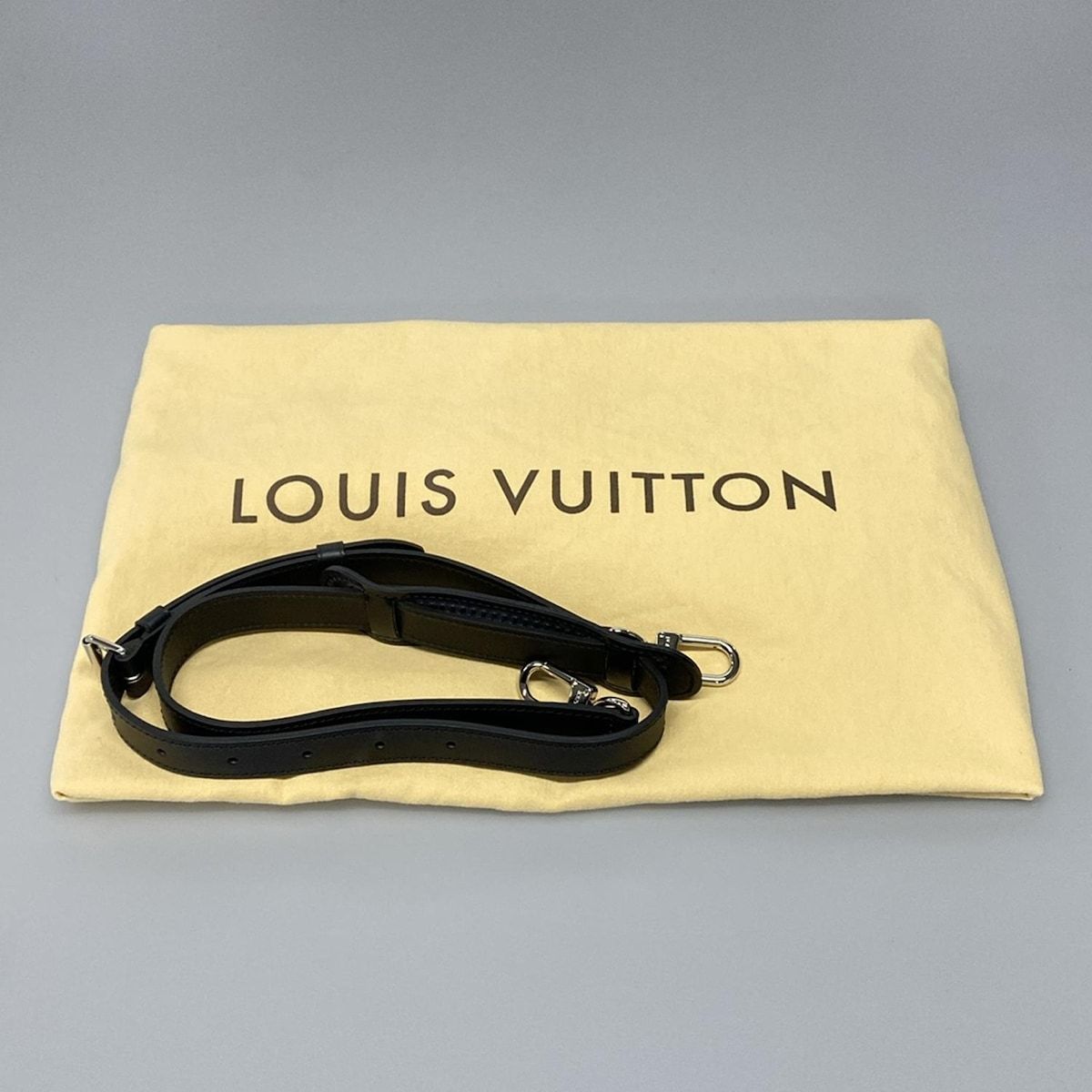 LOUIS