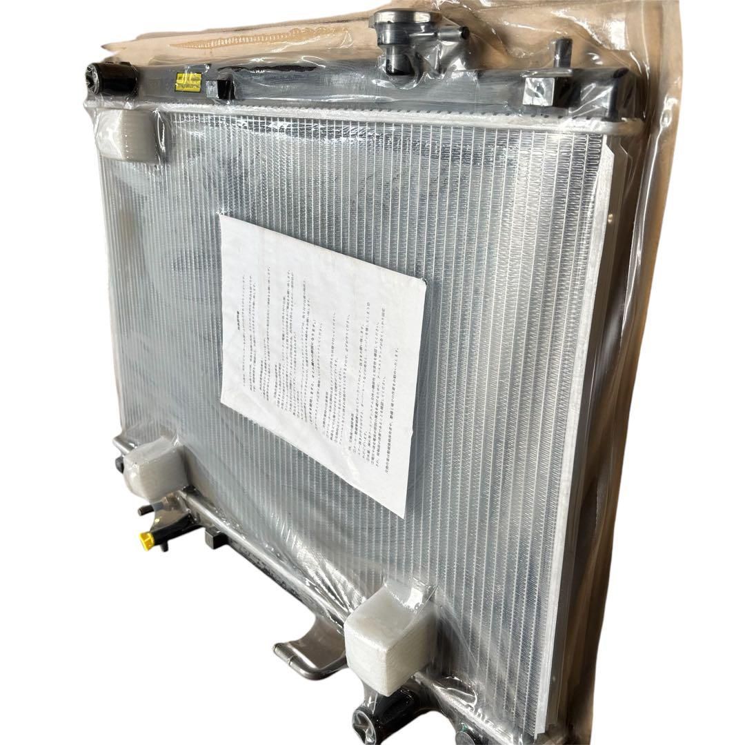 【未使用】TOYOTA クルーガー TA-ACU25W ラジエーター 未使用】TOYOTA クルーガー TA-ACU25W ラジエーター トヨタ
