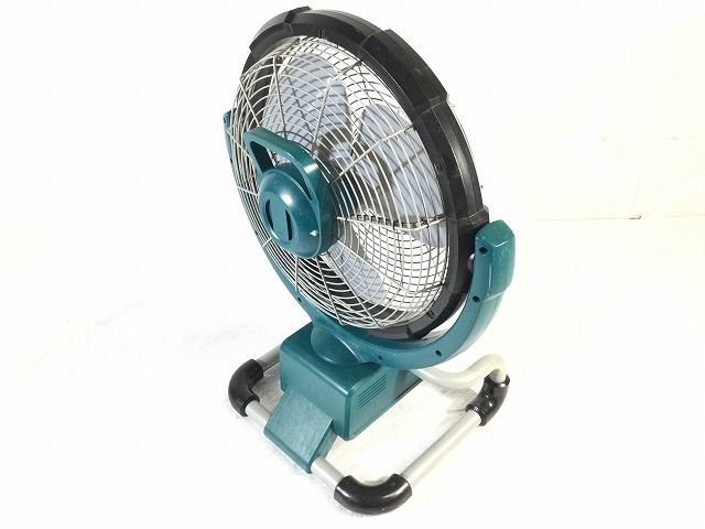 ☆中古品☆ makita マキタ 14.4V/18V 充電式 産業扇 CF300D ACアダプター付き コードレス 大型ファン 送風機 扇風機  96795 - メルカリ