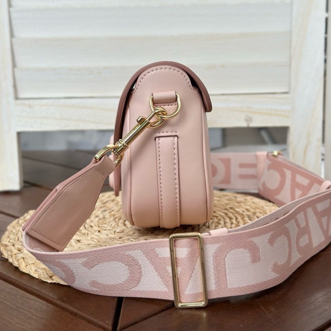MARC BY ♡未使用♡ MARC JACOBS マークジェイコブス シグネット 