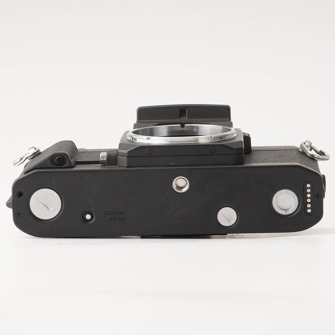 ジャンク キヤノン Canon New F-1 35mm 一眼レフフィルムカメラ - メルカリ