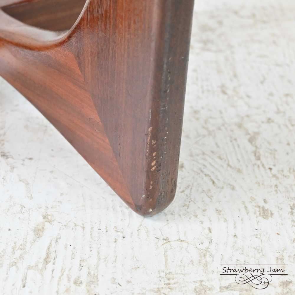 L3612-55 英国ヴィンテージ スツール G-plan 丸スツール イギリス L3612-55 英国ヴィンテージ スツール G-plan 丸スツール イギリス
