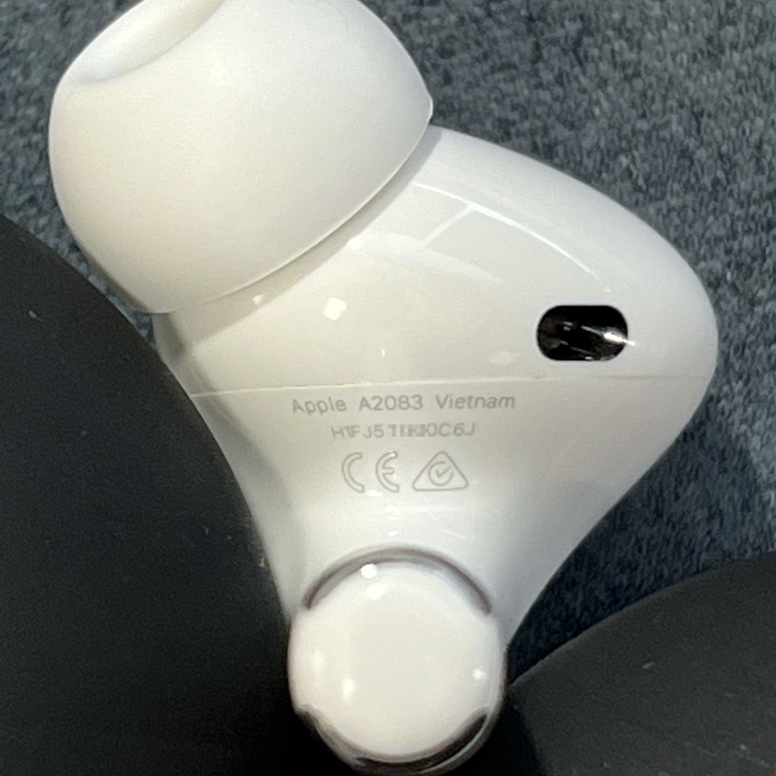 AirPods Pro (第1世代) 右耳（R片耳）のみ 新品 Apple - メルカリ