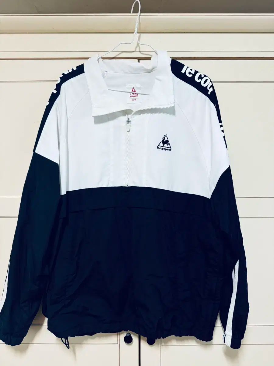 【雷市場（ポンジャン）商品韓国直送】le coq sportif(ルコックスポルティフ) アノラック