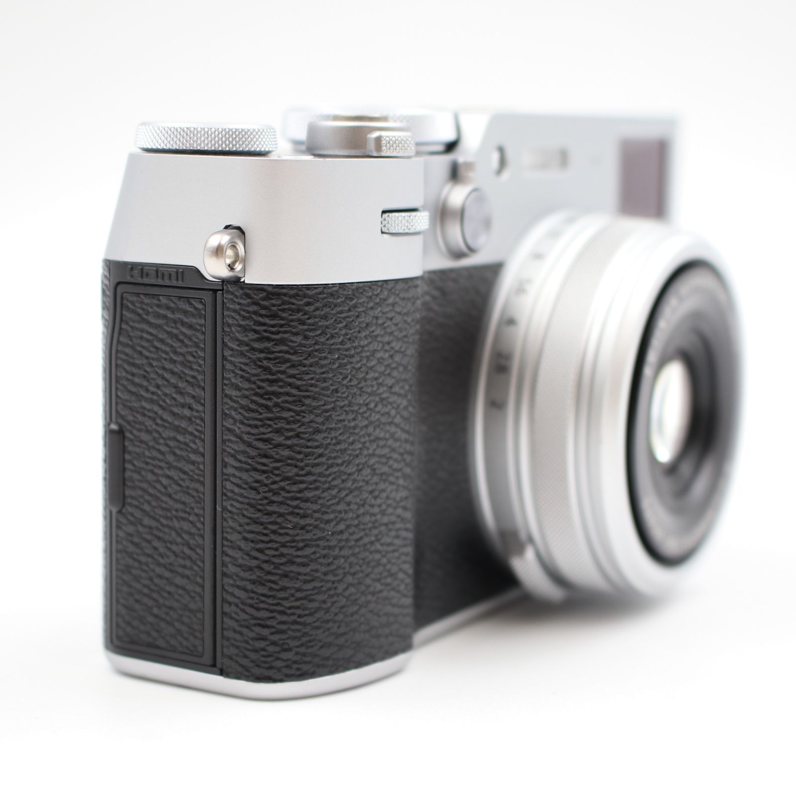 【シャッター数1000回】FUJIFILM X100VI おまけ付 □シャッター数2600枚!新品同様□ FUJIFILM X100VI 90周年