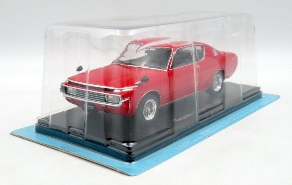アシェット 1/24 国産名車コレクション トヨタ クラウン HT (1971) 1/24スケール、トヨタクラウン HT、1971年型｜覆面えるのブログ
