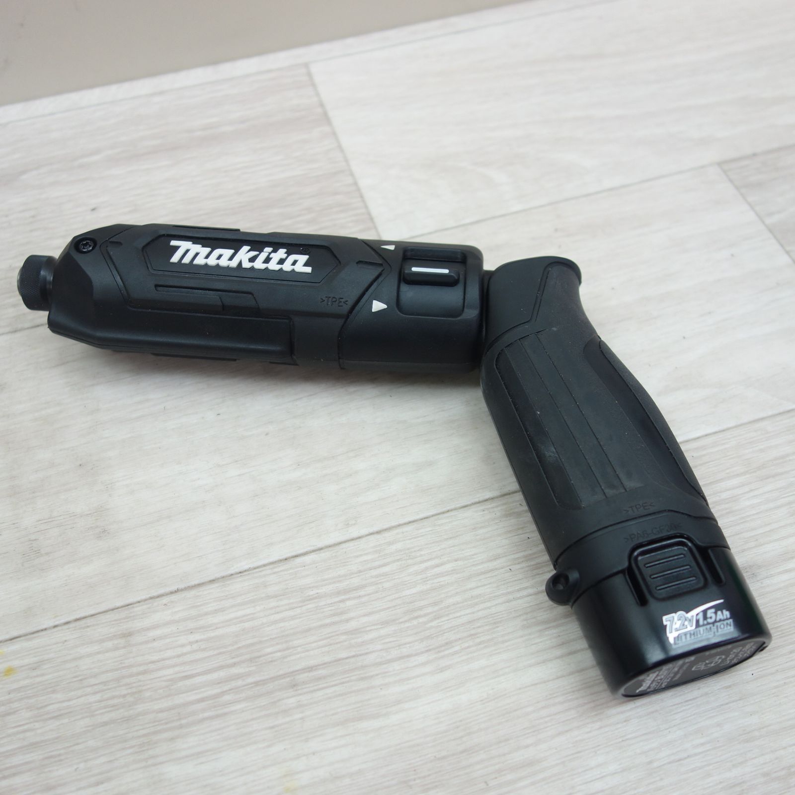 [送料無料] ☆マキタ 充電式 ペン インパクトドライバ TD022D 電動 工具 makita☆