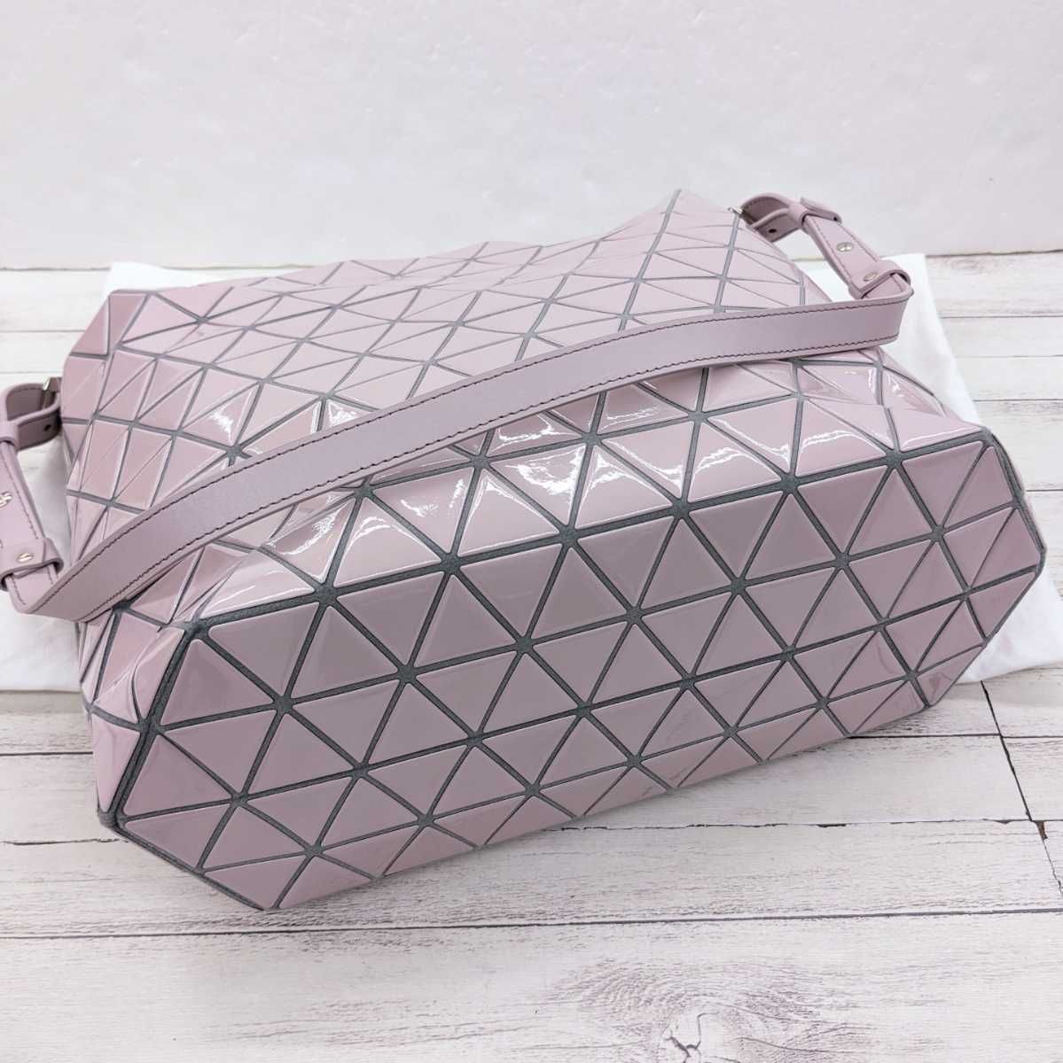 未使用品 BAO BAO ISSEY MIYAKE イッセイミヤケ BB01-AG301 CRYSTAL GLOSS クリスタルグロス バッグ  ショルダーバッグ - メルカリ