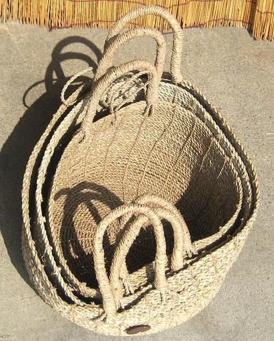 【バリ島直送・ハンドメイド】天然素材 伝統的な手編みのバスケット バリ島直送・ハンドメイド】天然素材 伝統的な手編みの