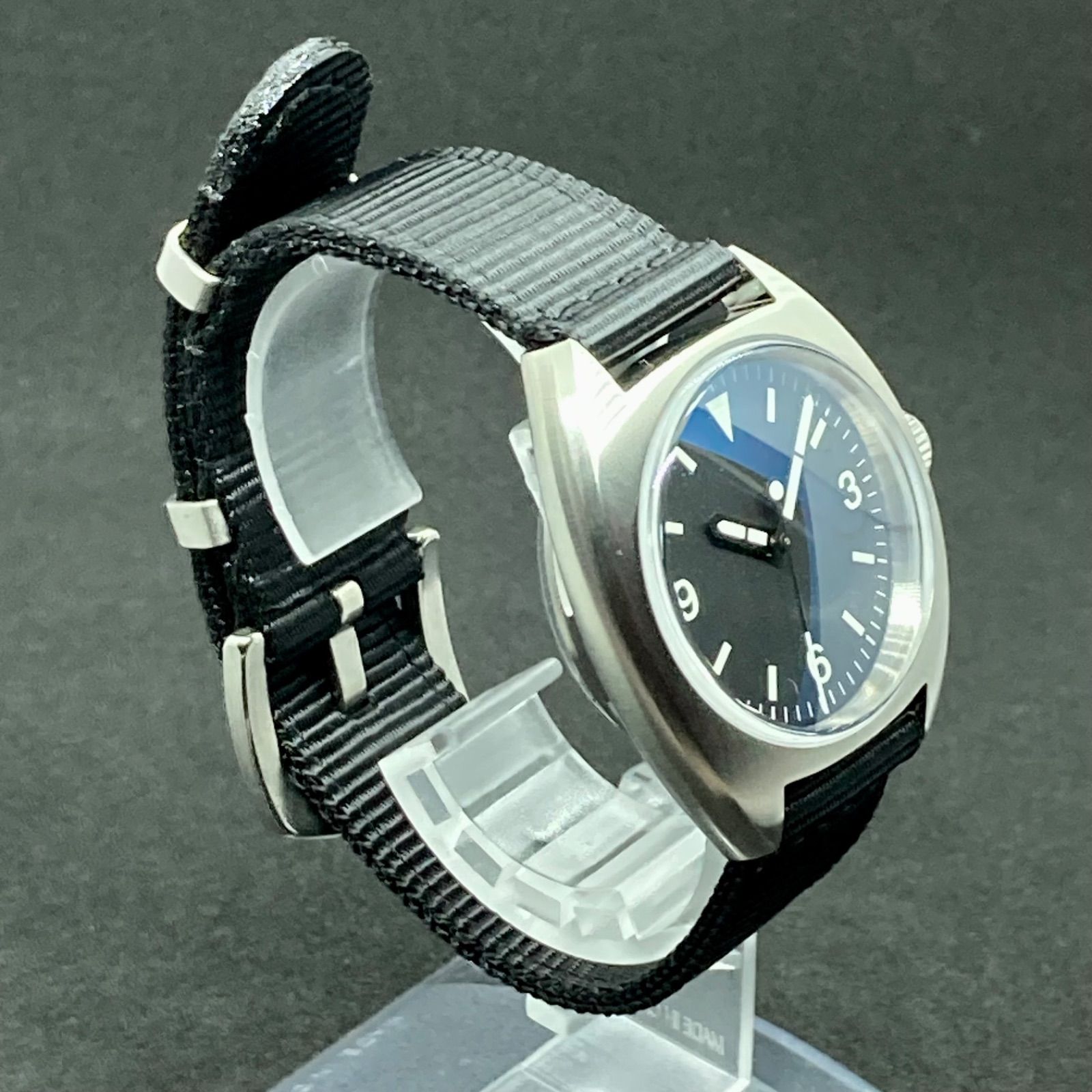 【新品未使用】Tandrio タンドリオ ミリタリーウォッチ NH35A搭載 新品】Tandorio W10 トノー型 ミリタリーウォッチ NH35A 搭載