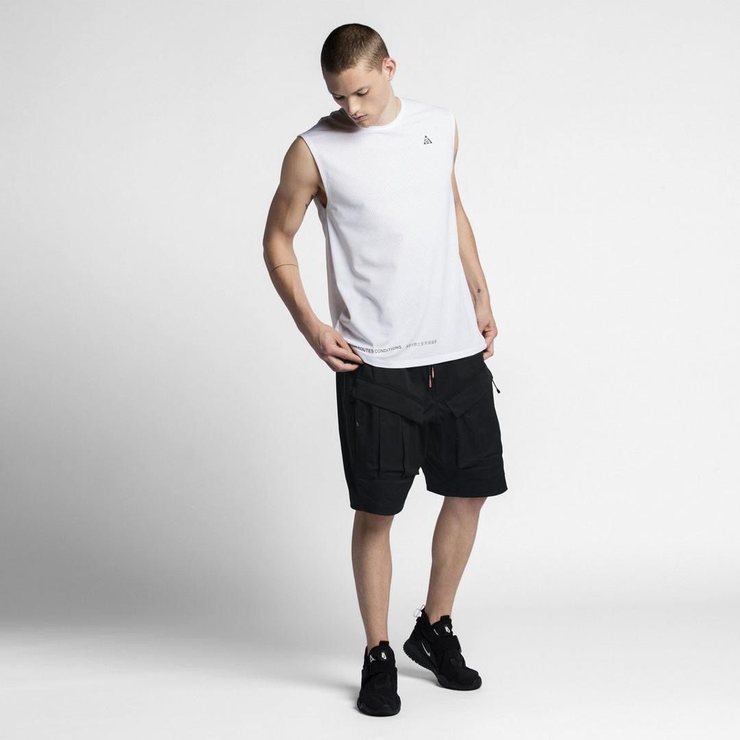 ナイキ NIKELAB ACG パンツ ショーツ ブラック 880981-010 サイズ：M/国内正規品】NIKE LAB ACG CARGO SHORTS BLACK 880981-010