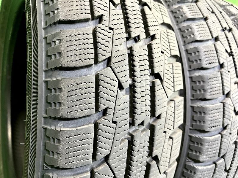 TOYO スタッドレス トーヨー オブザーブガリットGIZ 155/65R13 4