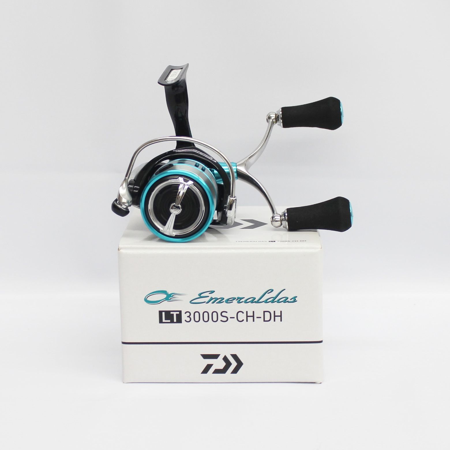 【未使用品】DAIWA 19 EMERALDAS LT 3000S-CH-DH 00060103