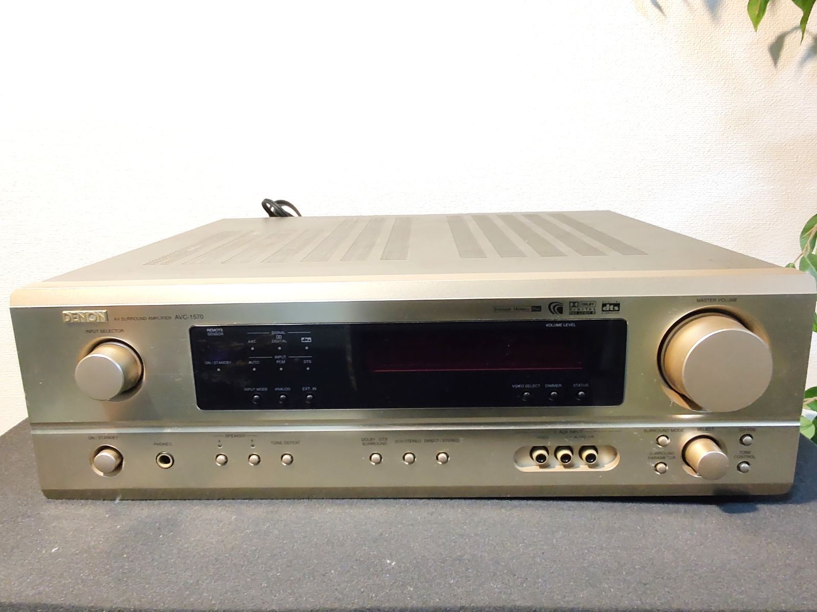 5793☆音出し確認済♪DENON デノン AVC-1570 AVサラウンドアンプ