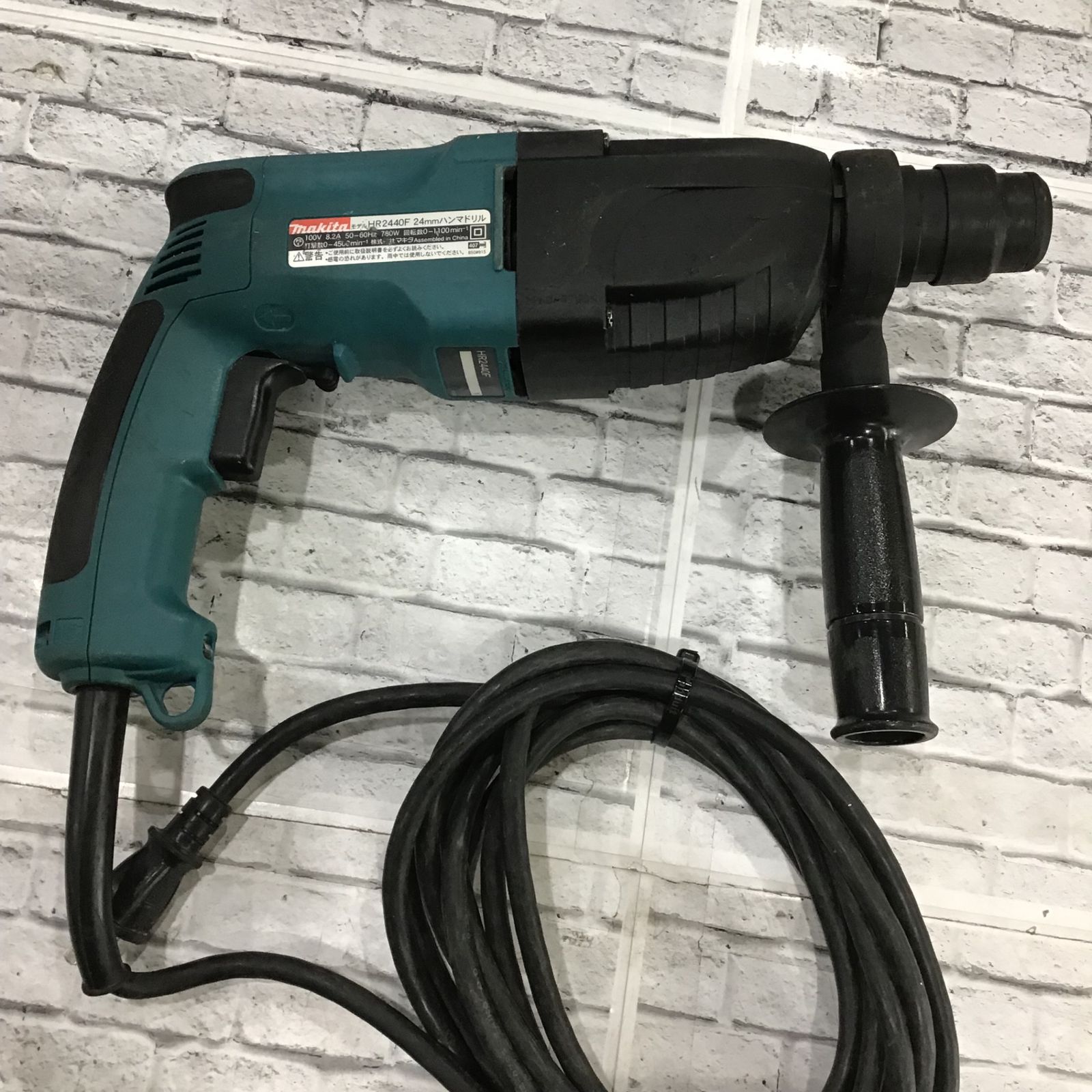 〇マキタ(makita) ハンマドリル HR2440F【川口店】 - メルカリ