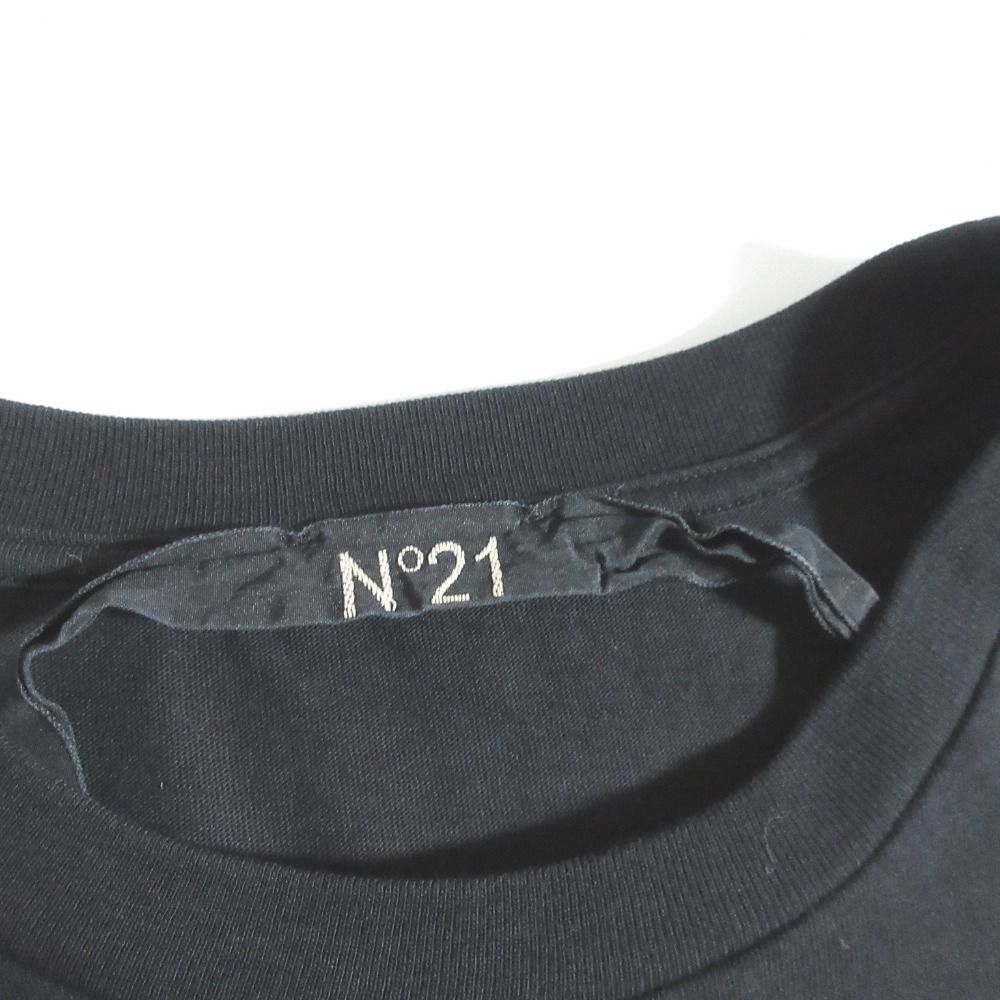 美品 23AW N21 ヌメロヴェントゥーノ ロゴプリント Tシャツ カットソー 23AU-F031-4142 サイズXL ブラック レディース 古着 中古 美品 23AW N21 ヌメロヴェントゥーノ ロゴプリント Tシャツ