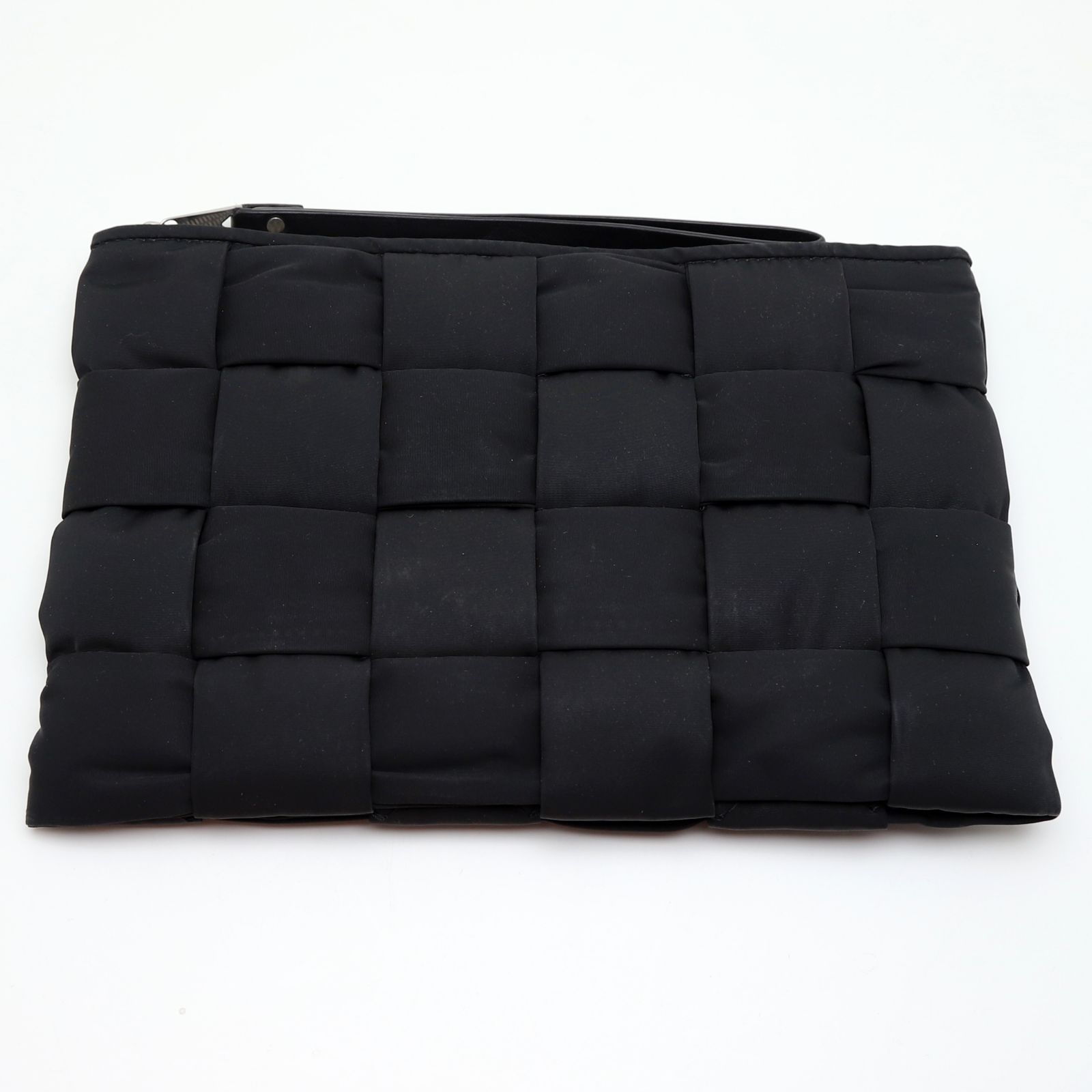 BOTTEGA VENETA カセット フラットポーチ 777273-V2ZN2-8803 BOTTEGA VENETA カセット フラットポーチ 777273-V2ZN2-8803
