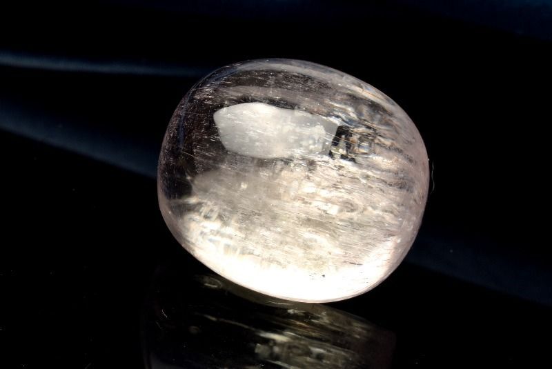 1点物】AAA繊維構造 クンツァイト 20x18mm オーバル ルース